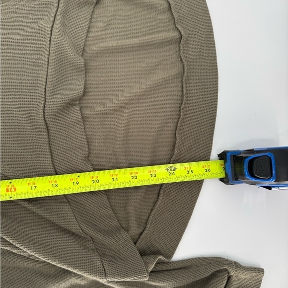 Victorias Secret Supermodel Essentials Olive Green Hooded Pullover Size Small - Picture 9 of 11